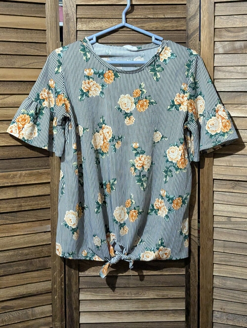 Lexington Avenue Floral Striped Tie-Front Blouse Large